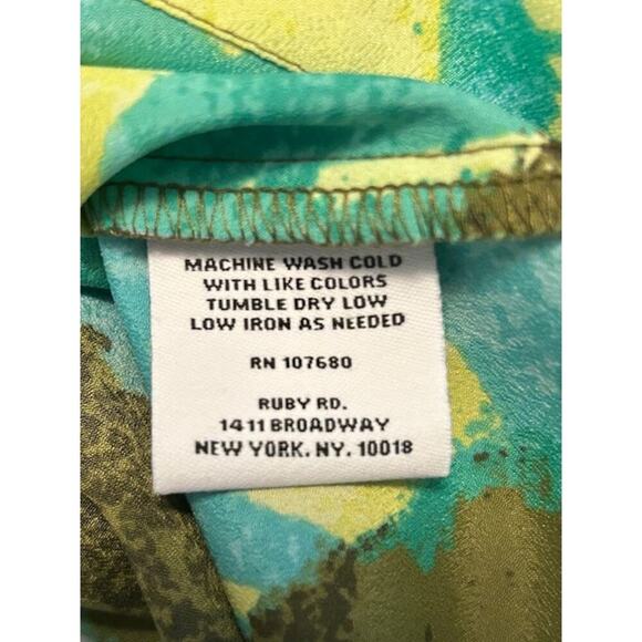 Ruby Rd. Sleeveless Abstract Floral Blouse – Size 6 – NWT - Picture 5 of 5